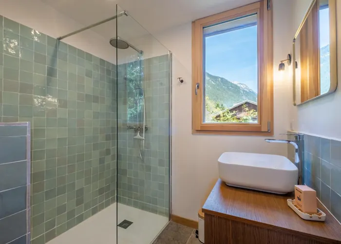 Sublime Semi Detached Facing The Mont Blanc * Chamonix